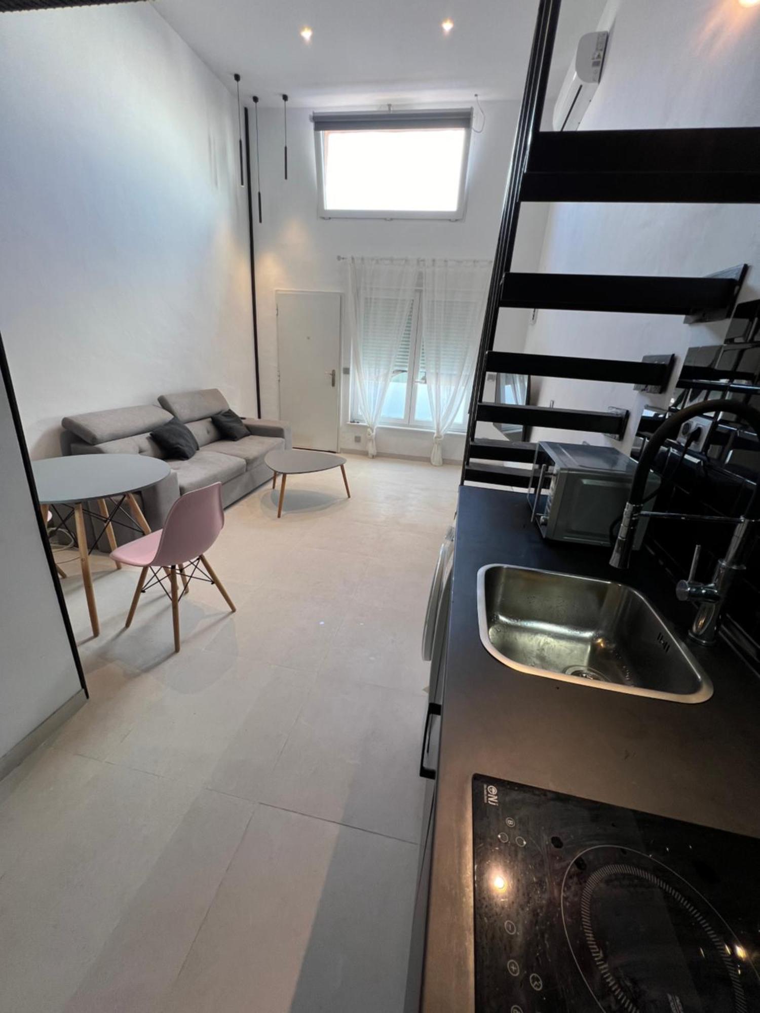 Appartement Mini Duplex Moderno Bien Ubicado. Tarifa