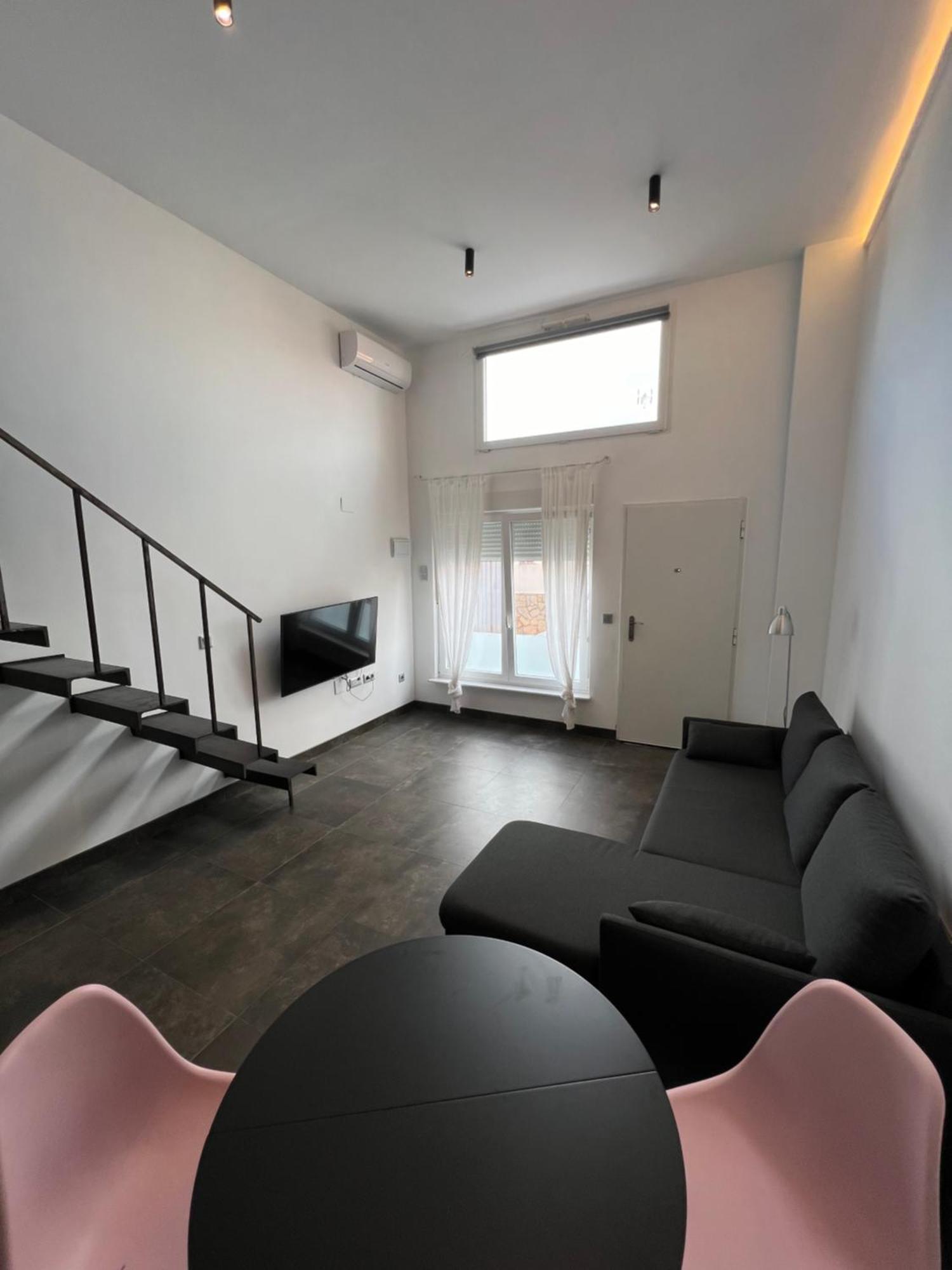 Appartement Mini Duplex Moderno Bien Ubicado. Tarifa